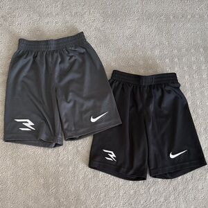 Nike Mesh Shorts -set of 2- black and grey - boys Small